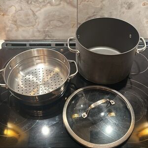 Sur La Table 8QT 3 Piece Pot Stainless Steel Hard Anodized Strainer and Lid